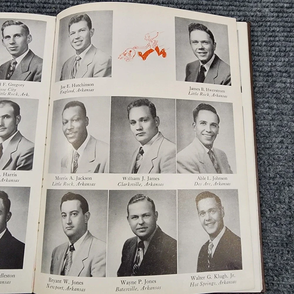 1951 University of Arkansas School of Medicine Caduceus Yearbook Annual‎ UAMS